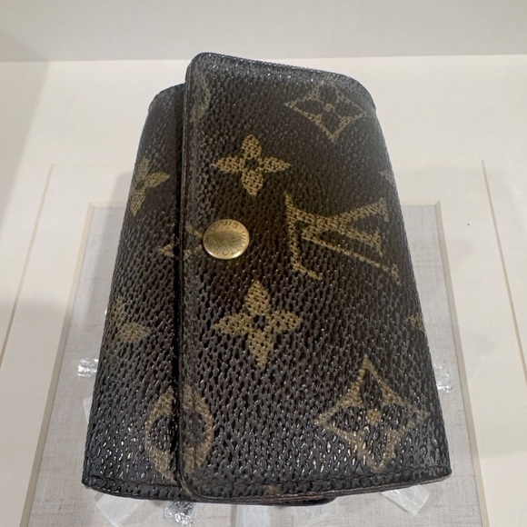 Louis Vuitton Accessories - Authentic Louis Vuitton Monogram Key Holder. Vintage.